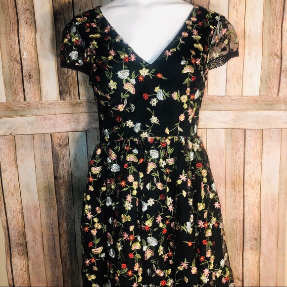 Ina Dresses & Skirts - INA open back floral embroidered fit flare dress
